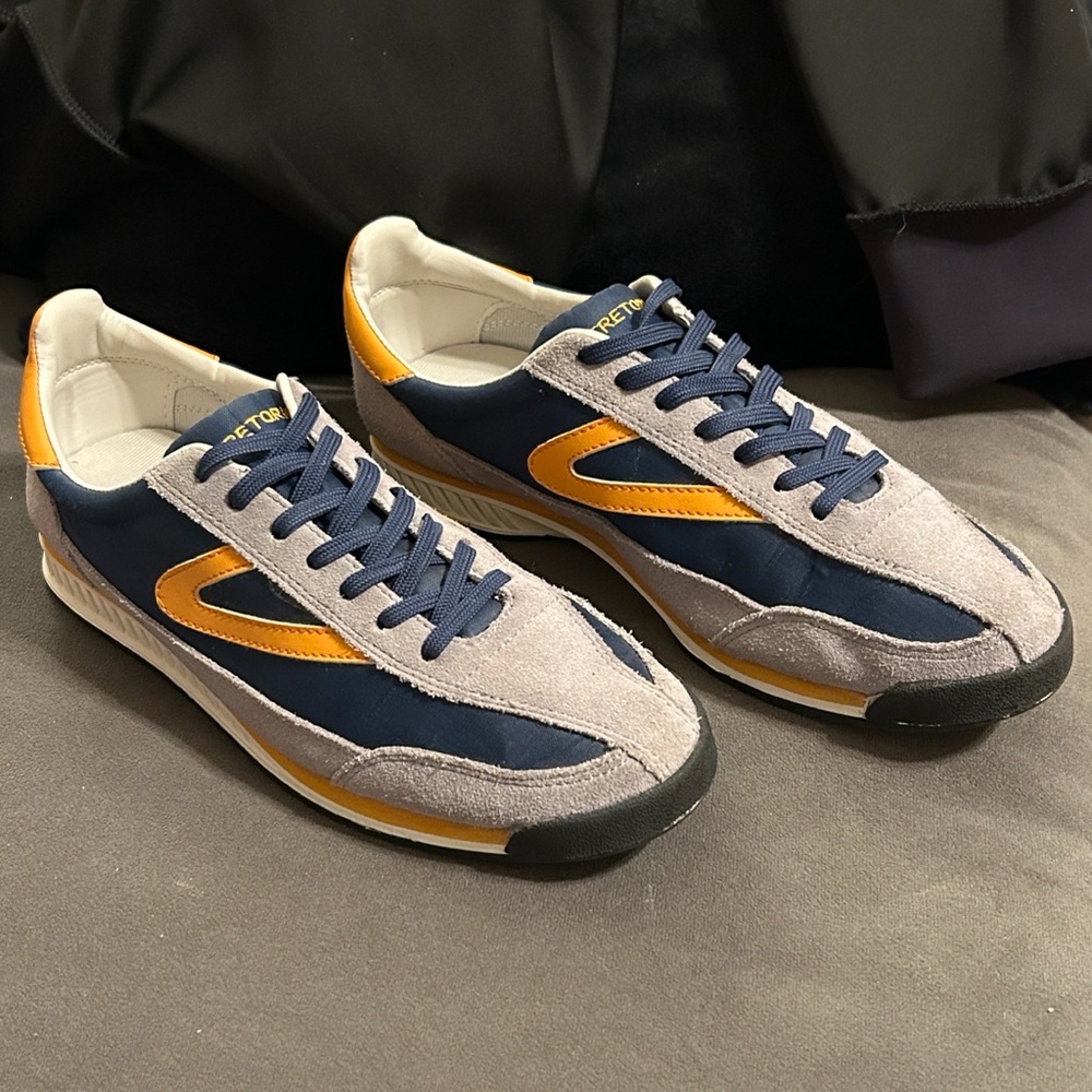 Tretorn Rawlins 2 Retro Sneakers Gray Suede, Blue, and Yellow Size 9.5